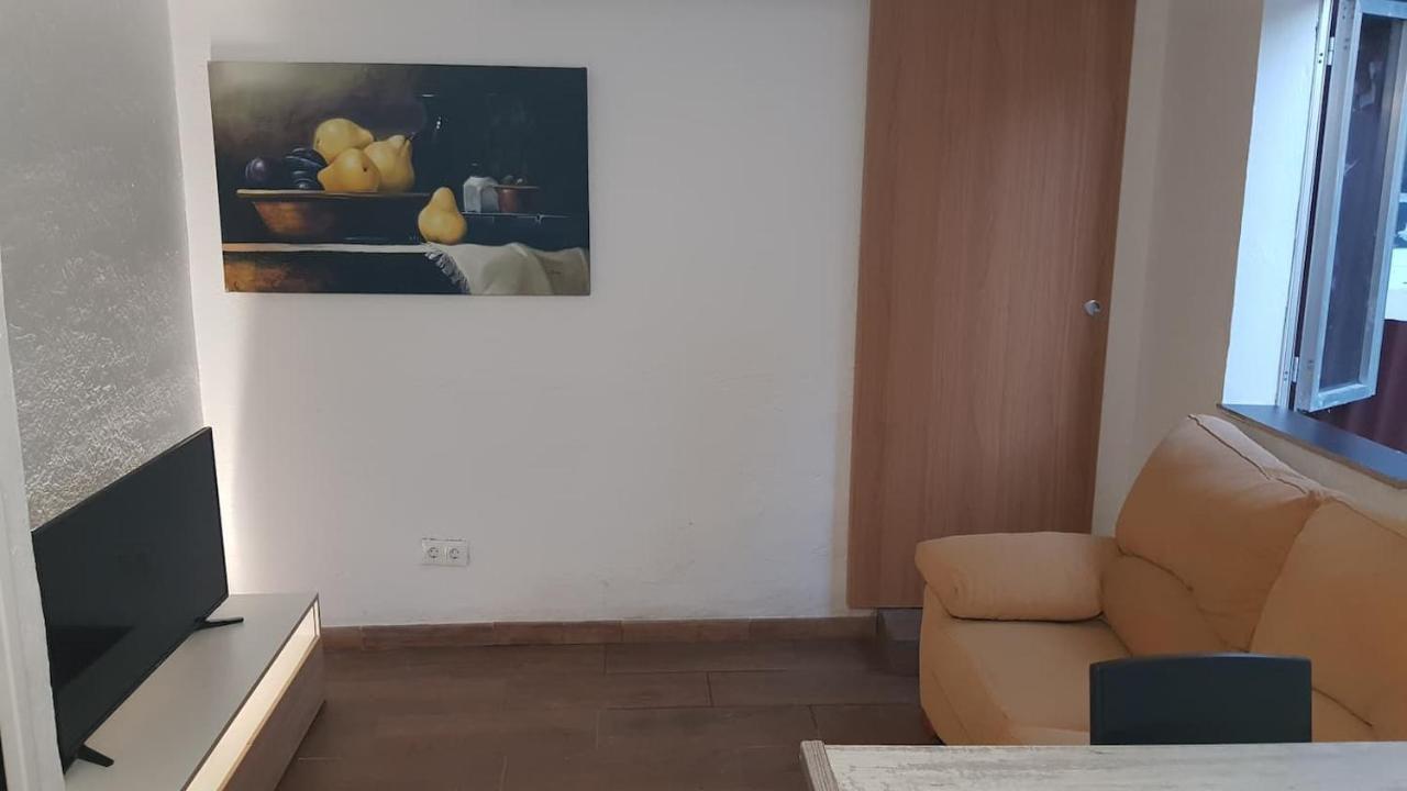 Casa De Piedra Tipica Villa ซานติอาโก เด กอมโปสเตลา ภายนอก รูปภาพ